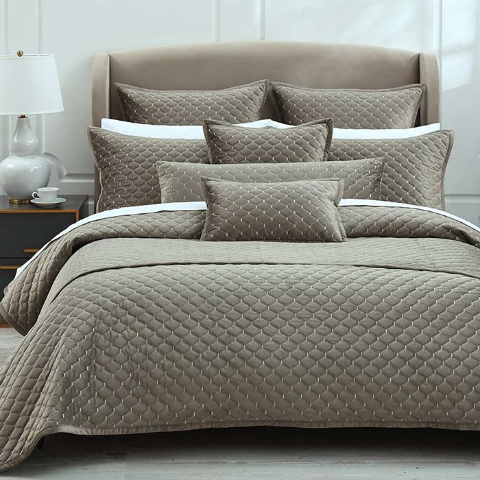 /images/pages/2862-Turner_Oak_SWT80970A01B_dc_1 11.jpg